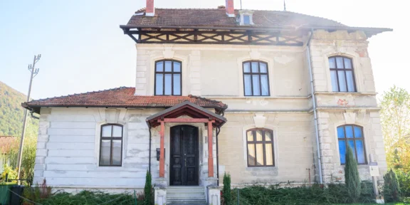 Bayer's villa