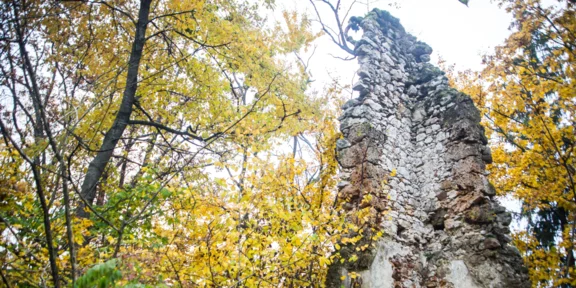 Ruševine gradu Pakenštajn