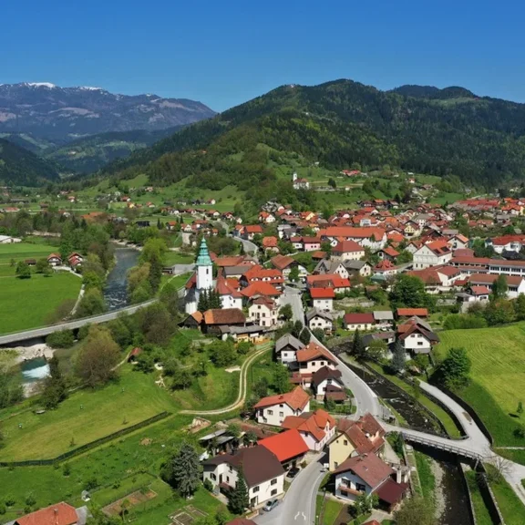 TIC LJUBNO & FLOSARSKA ZBIRKA